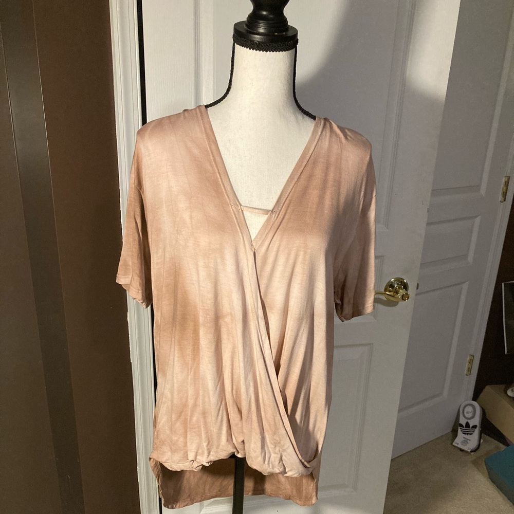 NWT American Eagle tie dye look hi-lo T-shirt